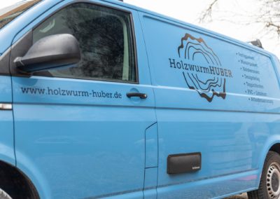 Autobeschriftung Holzwurm Huber Wasserburg