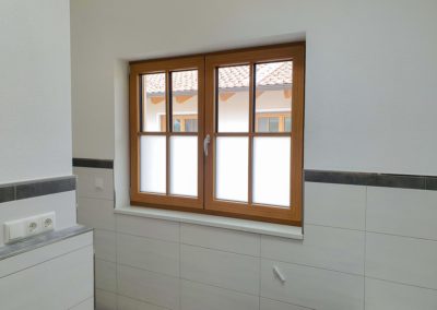 Sichtschutzfolie Milchglasfolie Badezimmer Wasserburg