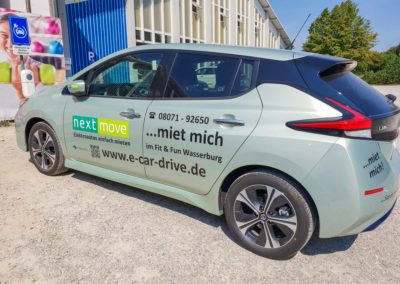 Autobeschriftung Fahrzeugbeschriftung Fit und Fun Wasserburg Brei Werbetechnik