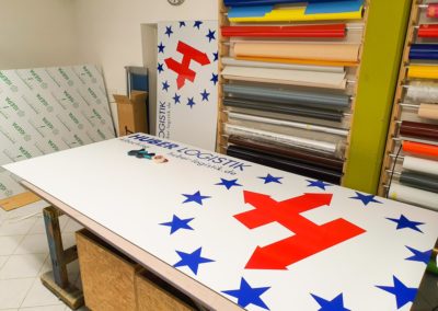 Firmenschilder XXL Huber Logistik Albaching