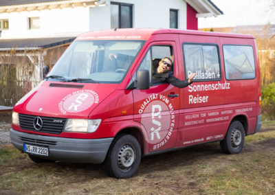 Fahrzeugbeschriftung Rollladen und Sonnenschutz Reiser Wasserburg