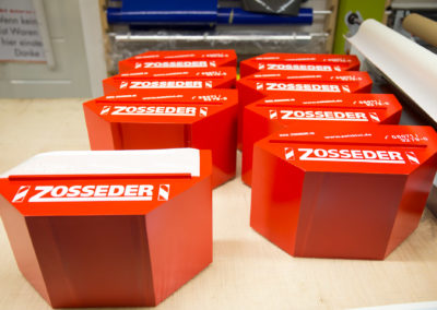 Beschriftung Holzcontainer Zosseder