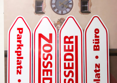 Schilder Zosseder Pfeilform